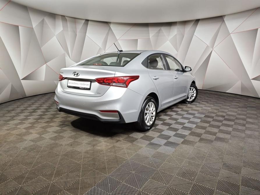 Hyundai Solaris II Москва  - изображение 2