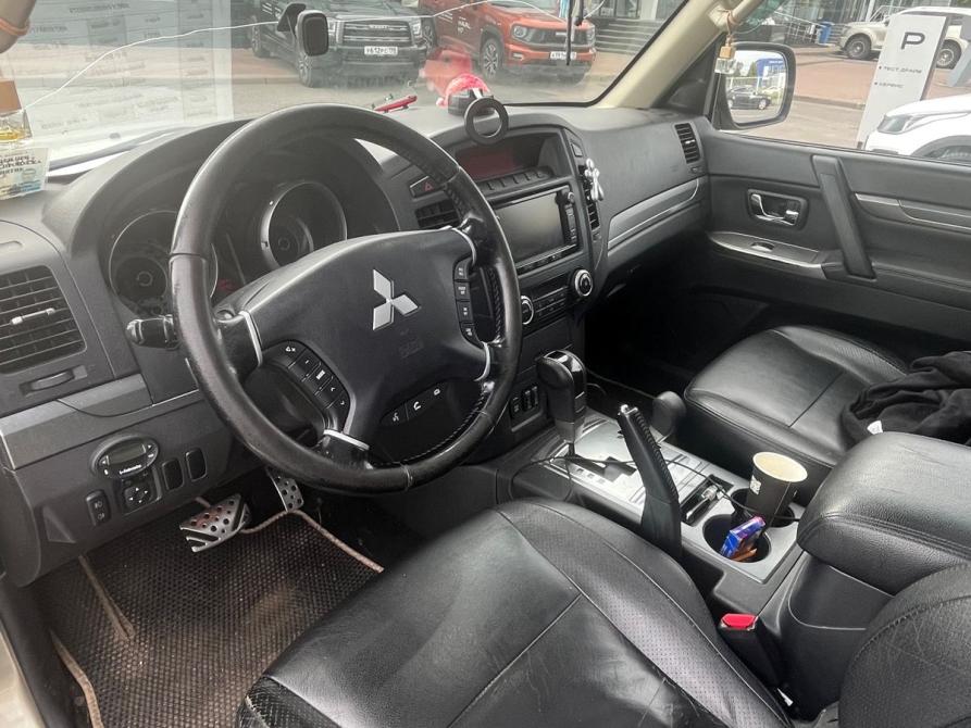 Mitsubishi Pajero IV Рестайлинг 1 Санкт-Петербург  - изображение 10