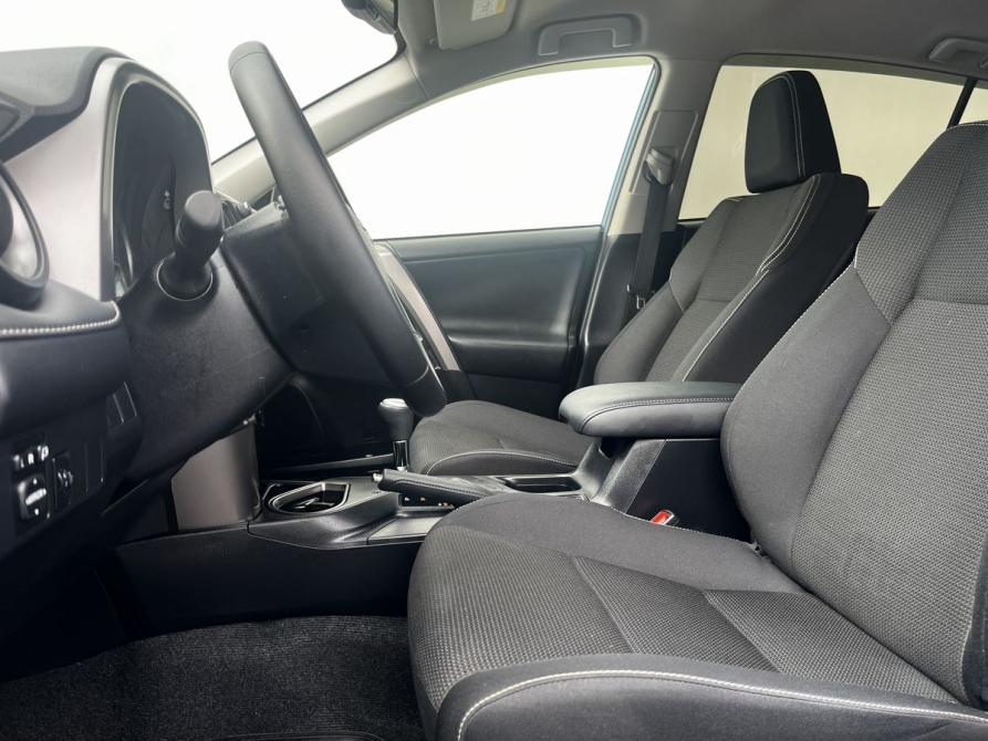 Toyota RAV4 IV (XA40) Рестайлинг Москва  - изображение 10