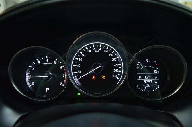 Mazda 6 III (GJ) Рестайлинг с пробегом 2017 года, цена 2 099 000 рублей, 97569 км, седан, Автокод Объявления