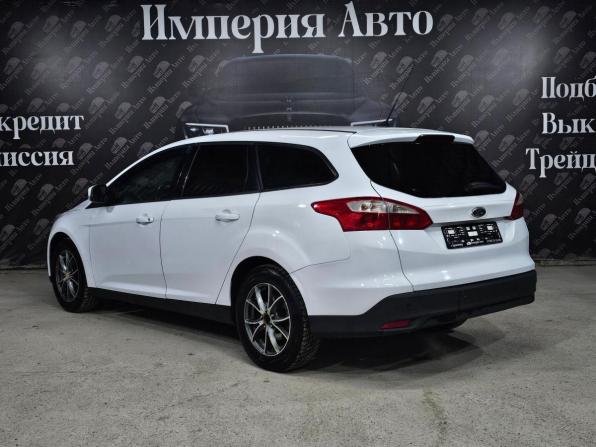 Ford Focus III с пробегом 2014 года, цена 585 000 рублей, 217000 км, универсал, Автокод Объявления