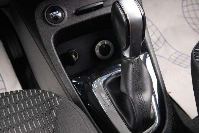 Renault Kaptur I с пробегом 2017 года, цена 1 499 000 рублей, 158000 км, внедорожник, Автокод Объявления