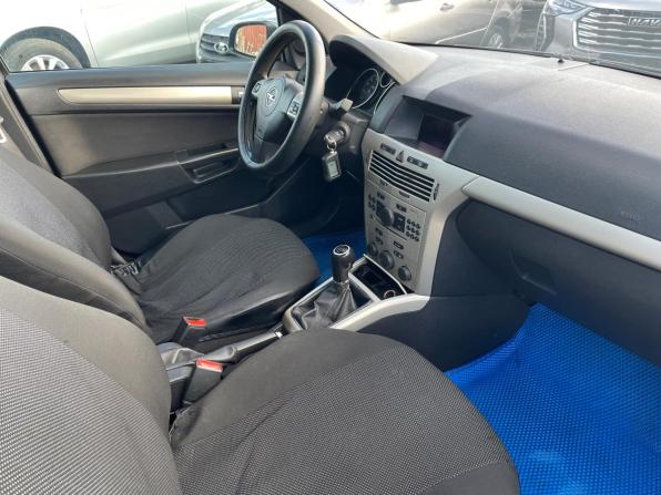 Opel Astra H Рестайлинг с пробегом 2008 года, цена 430 000 рублей, 292051 км, универсал, Автокод Объявления