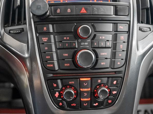 Opel Astra J с пробегом 2012 года, цена 825 000 рублей, 124000 км, хэтчбек, Автокод Объявления