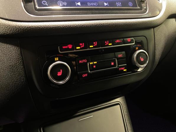 Volkswagen Tiguan I Рестайлинг с пробегом 2014 года, цена 1 340 000 рублей, 156559 км, внедорожник, Автокод Объявления