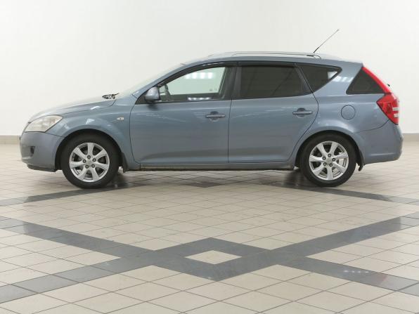 Kia Ceed I с пробегом 2008 года, цена 393 000 рублей, 323000 км, универсал, Автокод Объявления