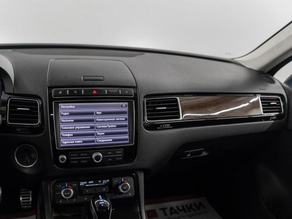 Volkswagen Touareg II Рестайлинг с пробегом 2017 года, цена 3 400 000 рублей, 180689 км, внедорожник, Автокод Объявления