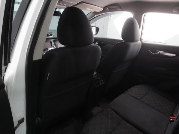 Nissan Qashqai II с пробегом 2015 года, цена 1 269 000 рублей, 208616 км, внедорожник, Автокод Объявления