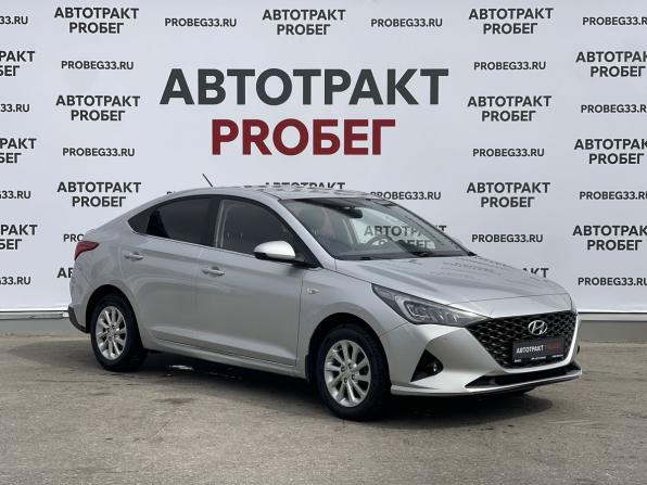 Hyundai Solaris II с пробегом 2020 года, цена 1 398 000 рублей, 60186 км, седан, Автокод Объявления