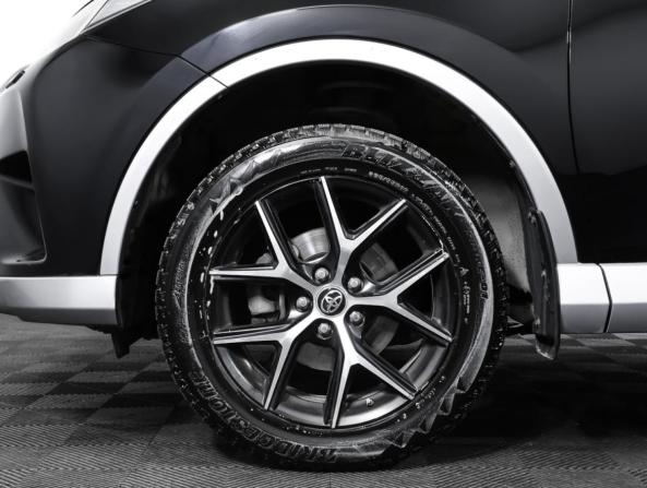Toyota RAV4 IV (XA40) Рестайлинг с пробегом 2017 года, цена 2 490 000 рублей, 83778 км, внедорожник, Автокод Объявления