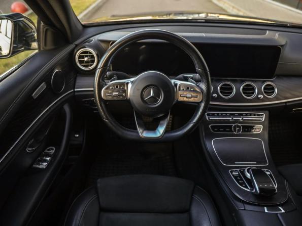 Mercedes-Benz E-Класс V (W213 S213 C238) с пробегом 2018 года, цена 3 144 852 рубля, 124257 км, седан, Автокод Объявления