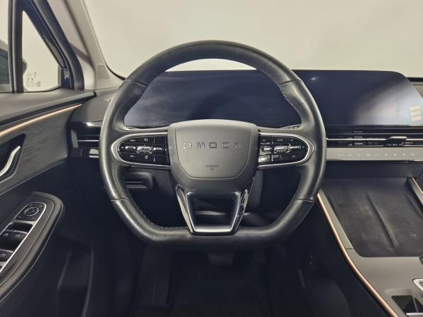 Omoda C5 I с пробегом 2023 года, цена 1 629 000 рублей, 32038 км, внедорожник, Автокод Объявления