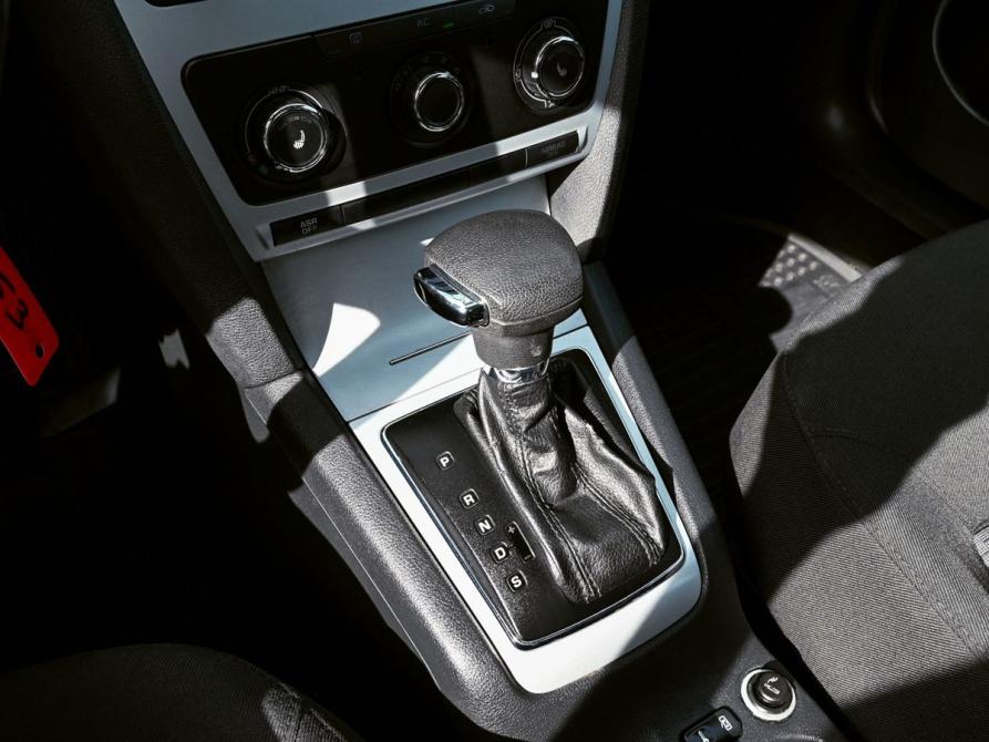 Skoda Octavia II (A5) Рестайлинг Екатеринбург  - изображение 10