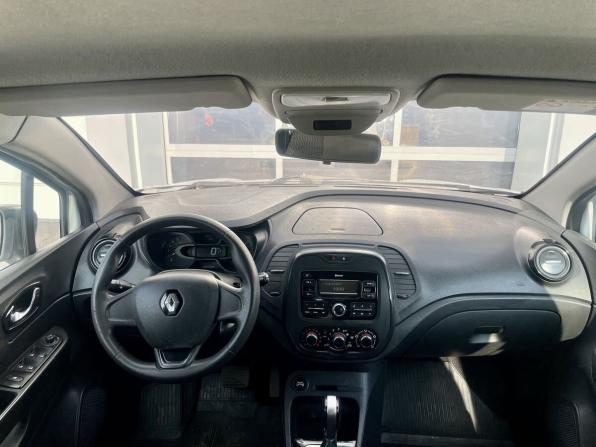 Renault Kaptur I с пробегом 2018 года, цена 1 160 000 рублей, 59795 км, внедорожник, Автокод Объявления