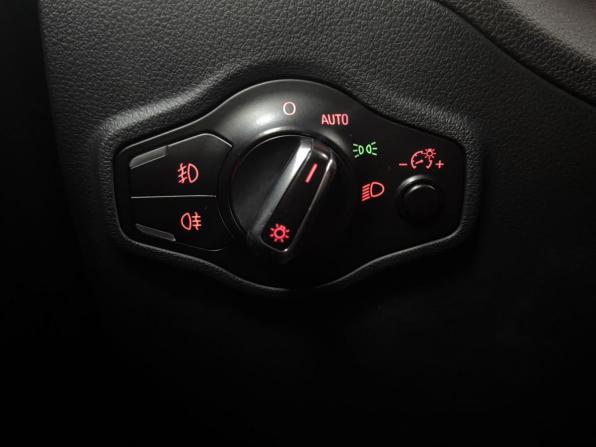 Audi Q5 I (8R) Рестайлинг с пробегом 2013 года, цена 2 100 000 рублей, 107750 км, внедорожник, Автокод Объявления