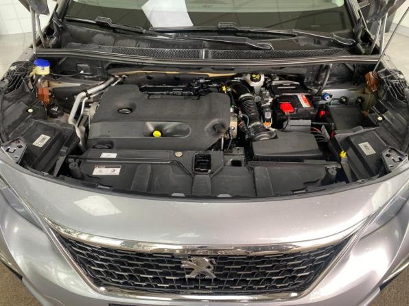 Peugeot 3008 II с пробегом 2019 года, цена 2 371 000 рублей, 85642 км, внедорожник, Автокод Объявления