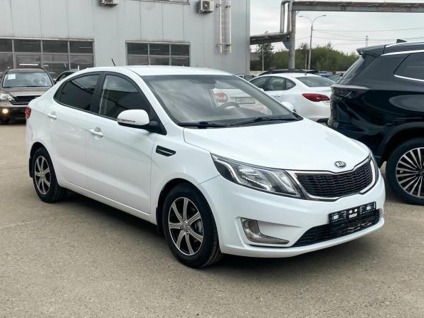 Kia Rio III с пробегом 2015 года, цена 949 000 рублей, 221237 км, седан, Автокод Объявления