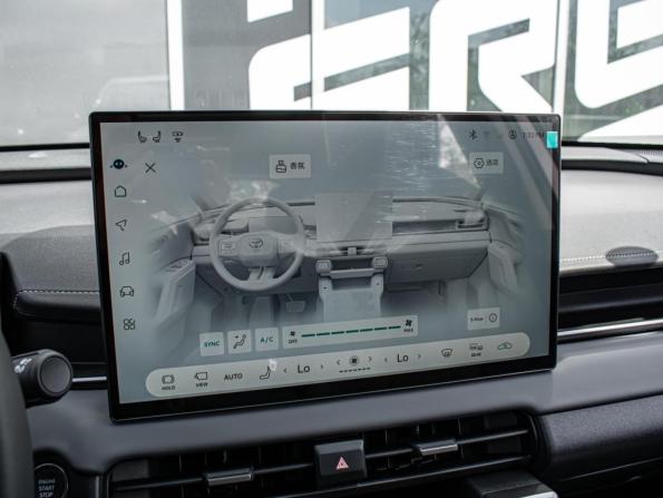 Toyota RAV4 VI (XA60) с пробегом 2026 года, цена 4 620 000 рублей, 61 км, внедорожник, Автокод Объявления