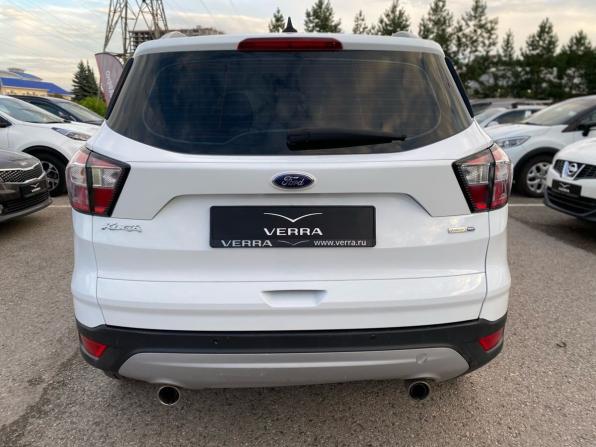 Ford Kuga II Рестайлинг с пробегом 2018 года, цена 1 330 000 рублей, 168233 км, внедорожник, Автокод Объявления