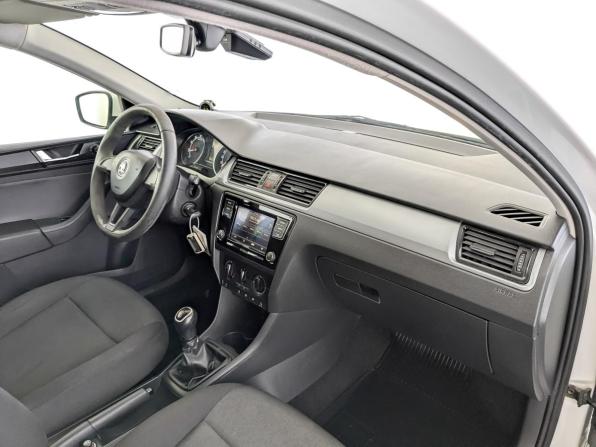 Skoda Rapid I Рестайлинг с пробегом 2019 года, цена 850 000 рублей, 229200 км, лифтбек, Автокод Объявления