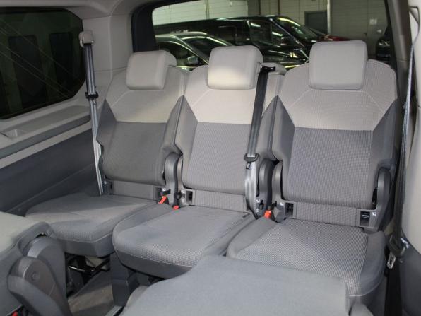 Volkswagen Multivan T7 с пробегом 2022 года, цена 6 500 000 рублей, 59000 км, минивэн, Автокод Объявления