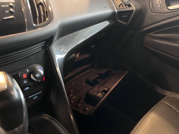 Ford Kuga II с пробегом 2012 года, цена 1 237 000 рублей, 176716 км, внедорожник, Автокод Объявления
