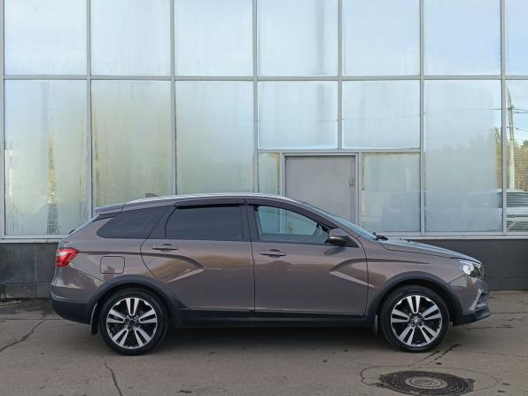 Lada (ВАЗ) Vesta I с пробегом 2019 года, цена 999 000 рублей, 117755 км, универсал, Автокод Объявления