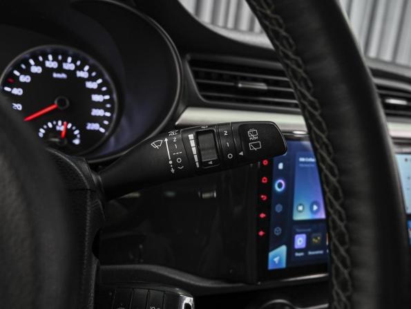 Kia Rio IV с пробегом 2019 года, цена 1 630 000 рублей, 113453 км, хэтчбек, Автокод Объявления