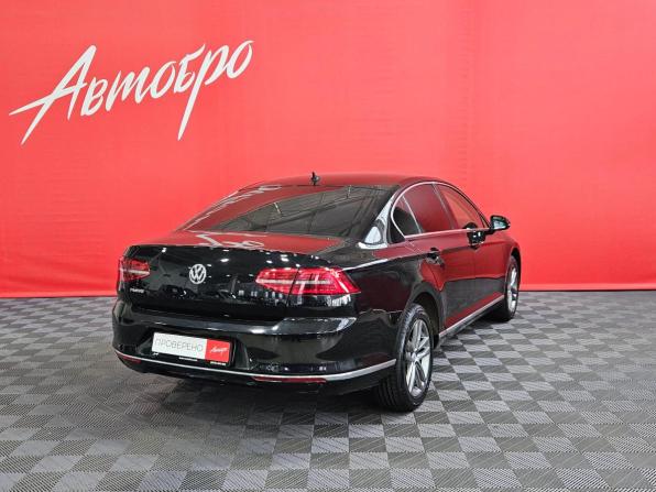 Volkswagen Passat B8 с пробегом 2019 года, цена 1 949 000 рублей, 155194 км, седан, Автокод Объявления