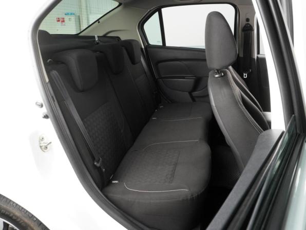 Renault Logan II с пробегом 2017 года, цена 914 000 рублей, 159245 км, седан, Автокод Объявления
