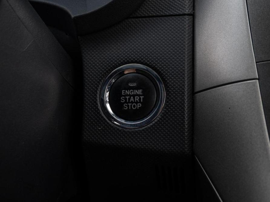 Toyota Auris I Краснодар  - изображение 19