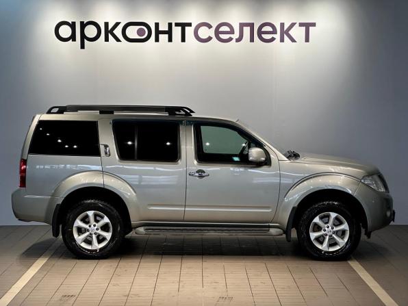 Nissan Pathfinder III Рестайлинг с пробегом 2010 года, цена 1 370 000 рублей, 276035 км, внедорожник, Автокод Объявления