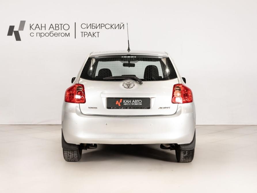 Toyota Auris I Казань  - изображение 4