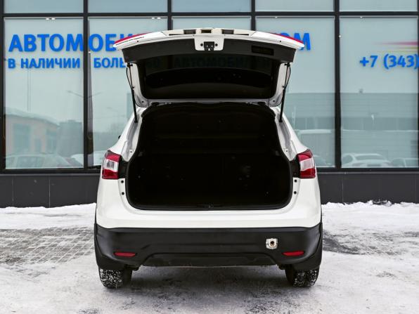 Nissan Qashqai II с пробегом 2014 года, цена 1 254 000 рублей, 252000 км, внедорожник, Автокод Объявления