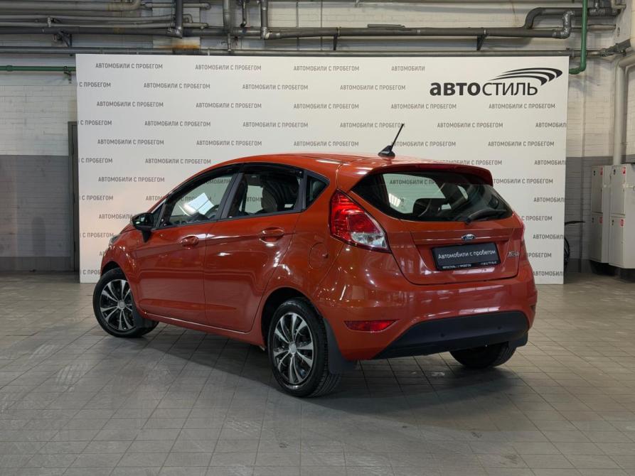 Ford Fiesta Mk6 Рестайлинг Санкт-Петербург  - изображение 7