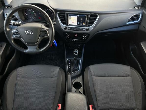 Hyundai Solaris II с пробегом 2017 года, цена 1 440 000 рублей, 83366 км, седан, Автокод Объявления