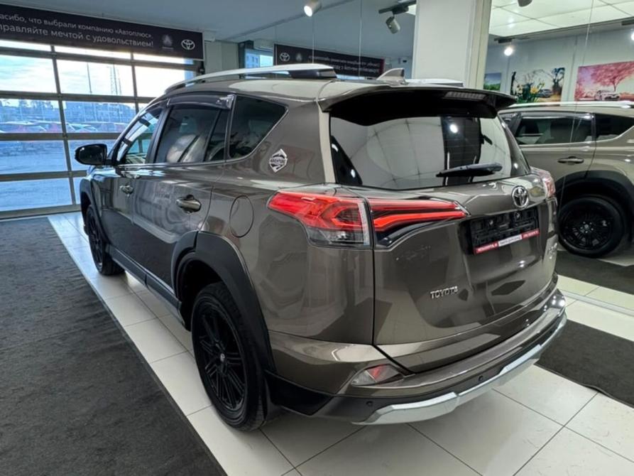 Toyota RAV4 IV (XA40) Рестайлинг Екатеринбург  - изображение 4