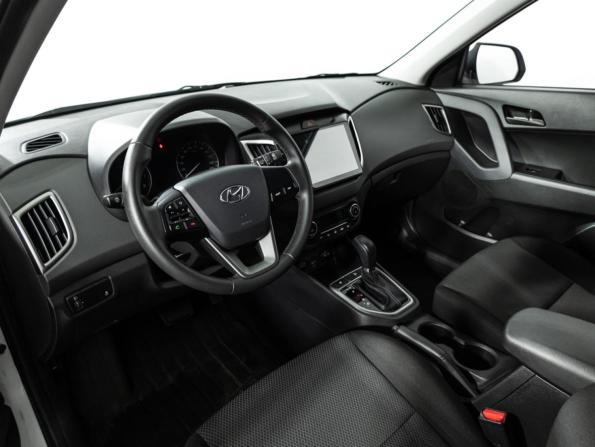 Hyundai Creta I Рестайлинг с пробегом 2021 года, цена 2 379 000 рублей, 17819 км, внедорожник, Автокод Объявления