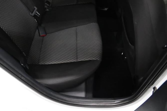 Kia Rio IV с пробегом 2018 года, цена 1 495 950 рублей, 148051 км, хэтчбек, Автокод Объявления