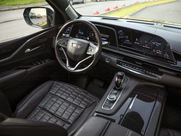 Cadillac Escalade V с пробегом 2021 года, цена 10 200 000 рублей, 82893 км, внедорожник, Автокод Объявления