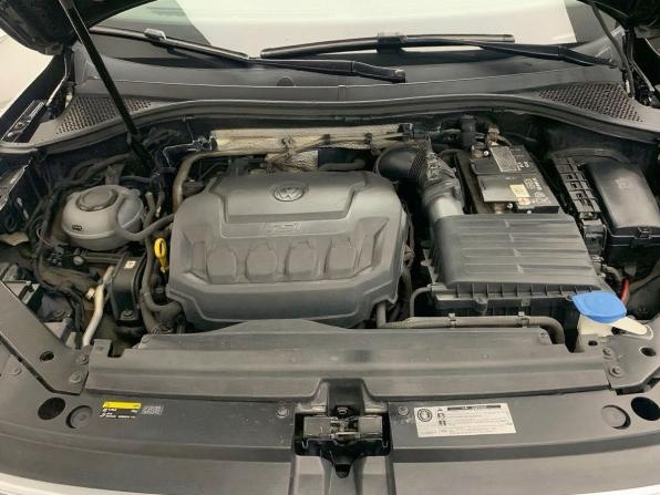 Volkswagen Tiguan II с пробегом 2018 года, цена 2 299 000 рублей, 159626 км, внедорожник, Автокод Объявления