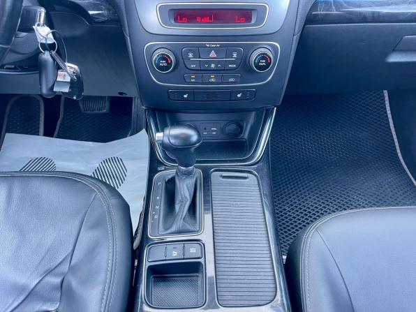 Kia Sorento II Рестайлинг с пробегом 2017 года, цена 1 700 000 рублей, 262555 км, внедорожник, Автокод Объявления