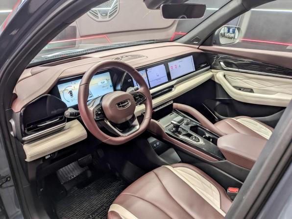 Geely Monjaro I с пробегом 2023 года, цена 2 840 000 рублей, 87630 км, внедорожник, Автокод Объявления
