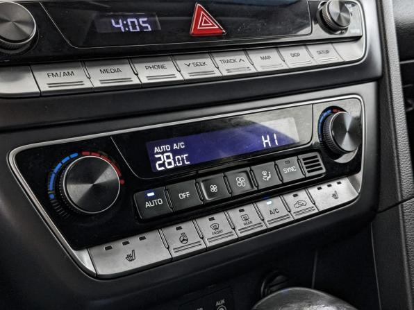 Hyundai Sonata VII (LF) Рестайлинг с пробегом 2018 года, цена 1 925 000 рублей, 86038 км, седан, Автокод Объявления