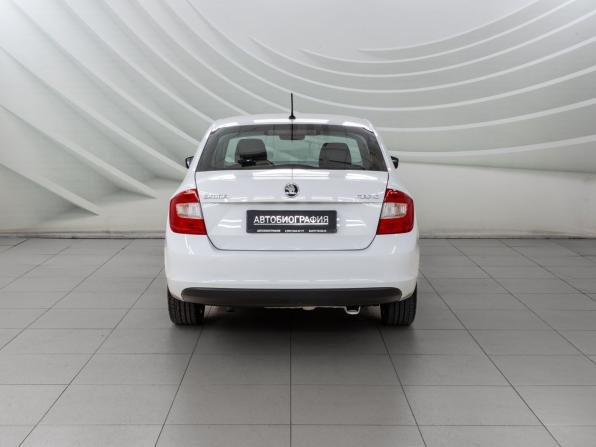 Skoda Rapid I с пробегом 2016 года, цена 1 328 000 рублей, 132476 км, лифтбек, Автокод Объявления