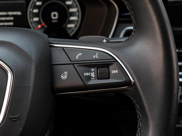 Audi A4 V (B9) Рестайлинг с пробегом 2021 года, цена 4 370 000 рублей, 96682 км, седан, Автокод Объявления
