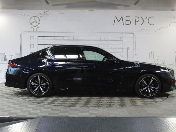 BMW 5 серии VIII (G60/G61/G68) с пробегом 2024 года, цена 7 490 000 рублей, 20000 км, седан, Автокод Объявления