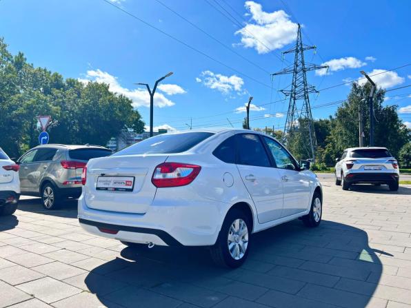 Lada (ВАЗ) Granta I Рестайлинг с пробегом 2022 года, цена 770 400 рублей, 28589 км, хэтчбек, Автокод Объявления