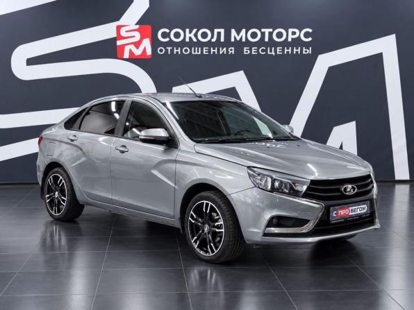 Lada (ВАЗ) Vesta I с пробегом 2018 года, цена 900 000 рублей, 121000 км, седан, Автокод Объявления