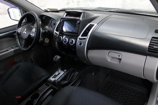 Mitsubishi Pajero Sport II Рестайлинг с пробегом 2014 года, цена 1 856 000 рублей, 184319 км, внедорожник, Автокод Объявления